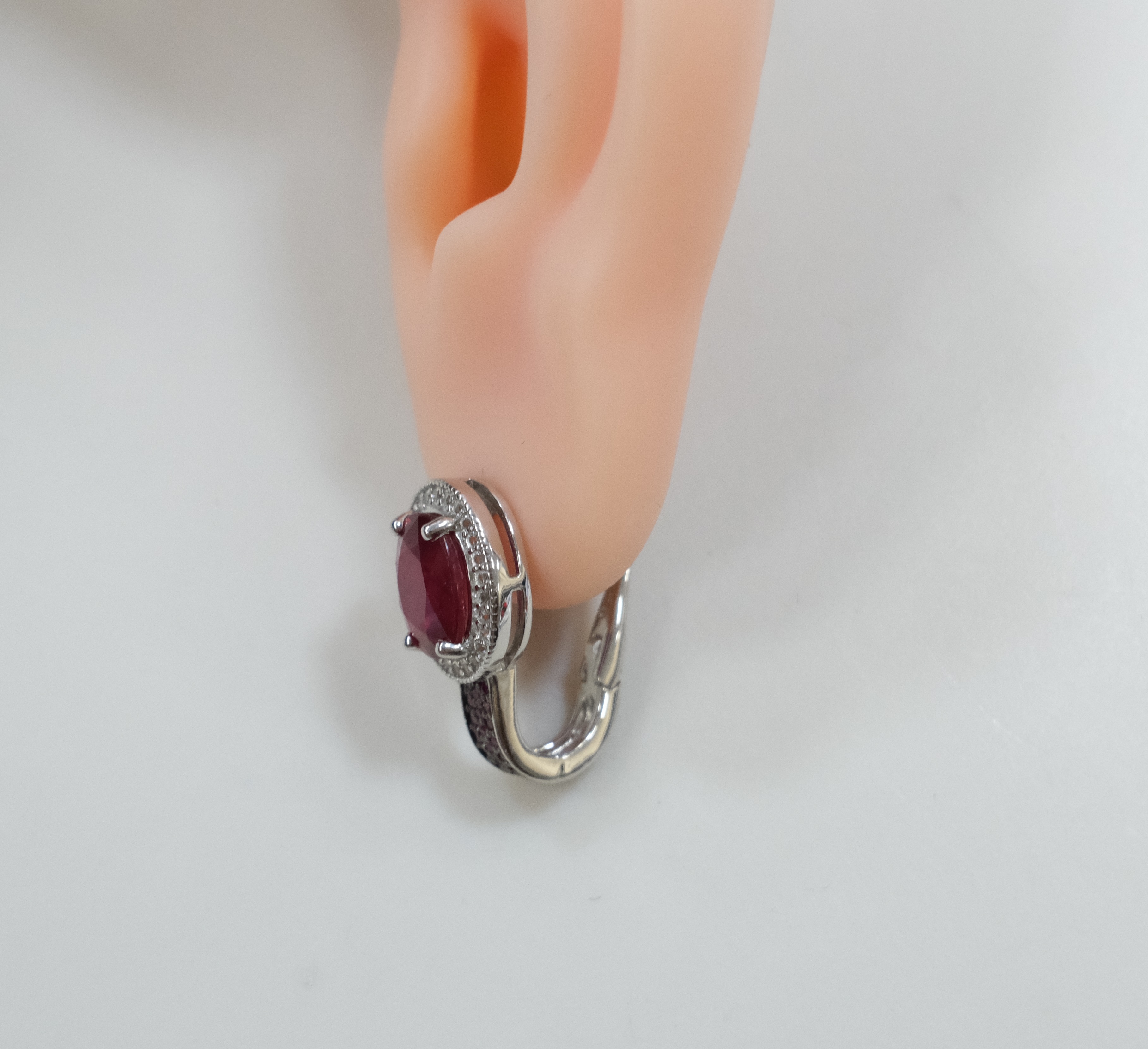 Серебряные серьги с рубинами
